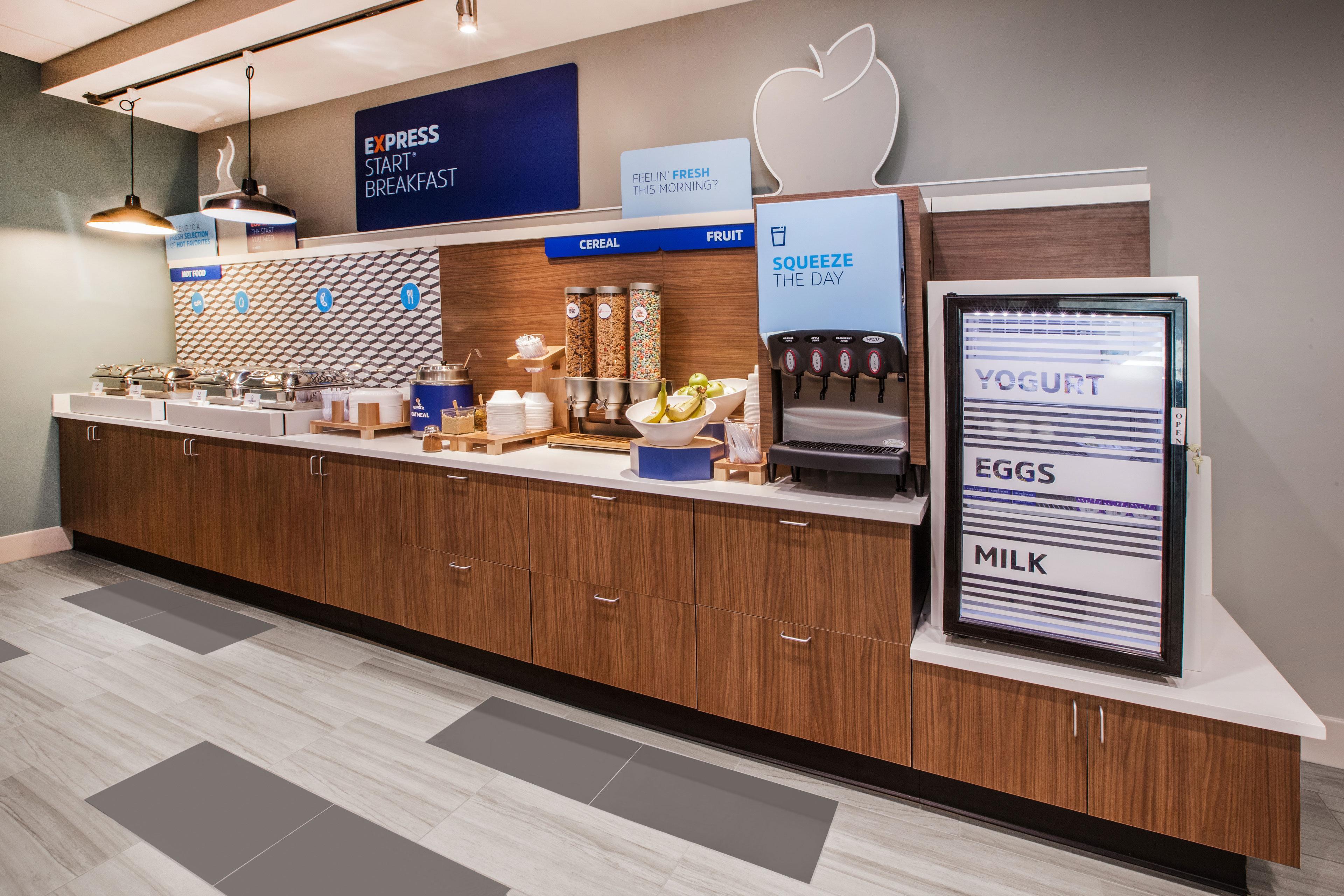 Holiday Inn Express & Suites - Enterprise By Ihg Exterior foto