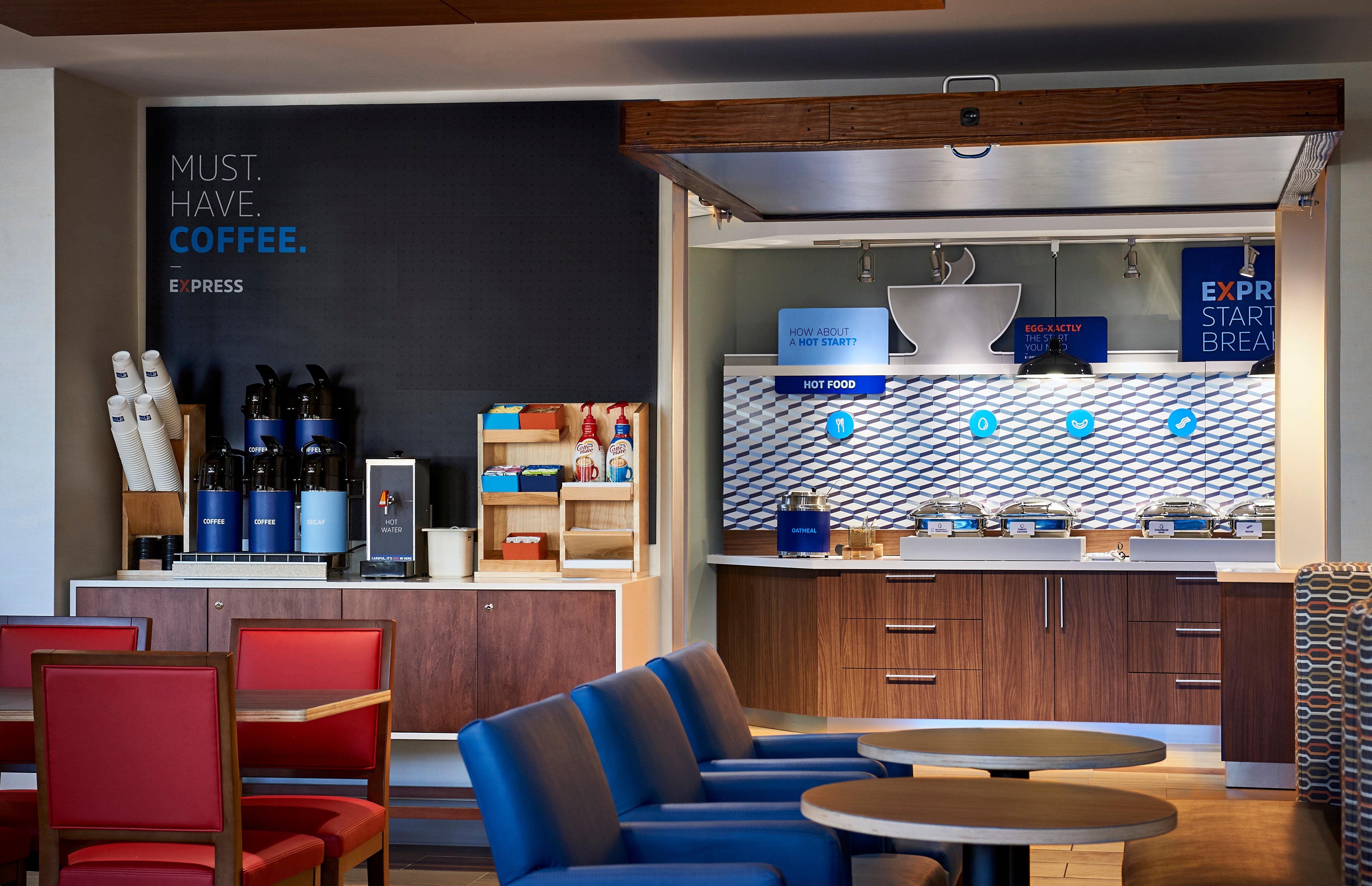 Holiday Inn Express & Suites - Enterprise By Ihg Exterior foto