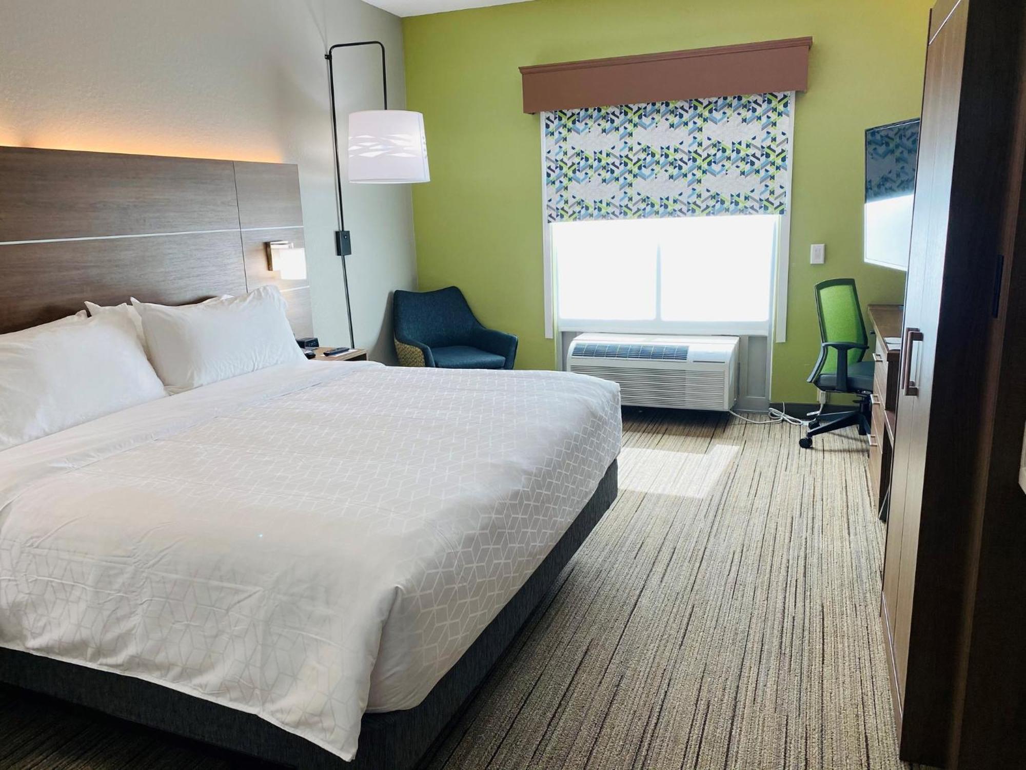 Holiday Inn Express & Suites - Enterprise By Ihg Exterior foto
